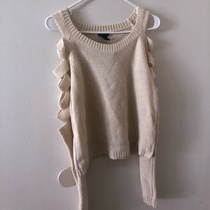Rue21 Cream Long Sleeved Sweater with Slits